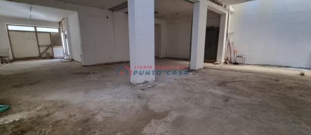 VIA VESPRI – Magazzino di 200 mq ca. - vano unico. Da rifinire. Euro 63 MILA - Foto 7