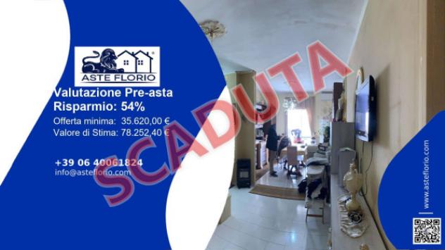 Immobile in asta di 117 m², box auto in vendita a Melito di Napoli