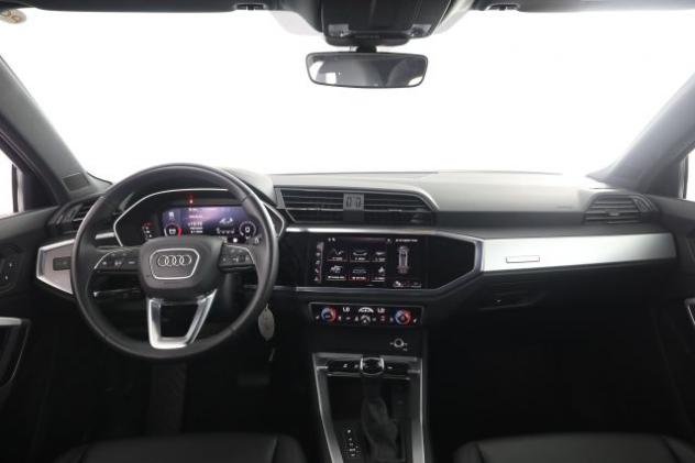 AUDI Q3 Q3 40 TDI quattro S tronic Identity Black rif. 24026756 - Foto 4