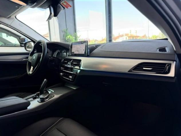 BMW 520 d 190CV Touring Luxury rif. 24136384 - Foto 5