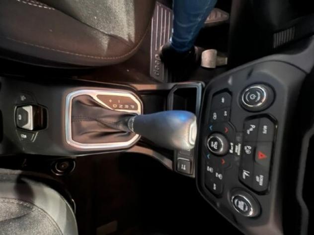 JEEP Renegade Renegade 1.5 Turbo T4 MHEV Summit - Foto 9