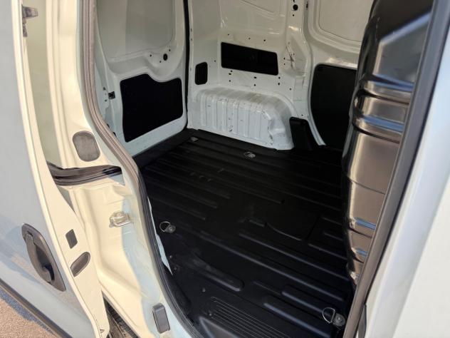 Fiat Fiorino 1.3 MJT 95 CV Cargo - Foto 8