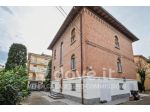 Appartamento di 135 m² con 4 locali e box auto in vendita a Modena