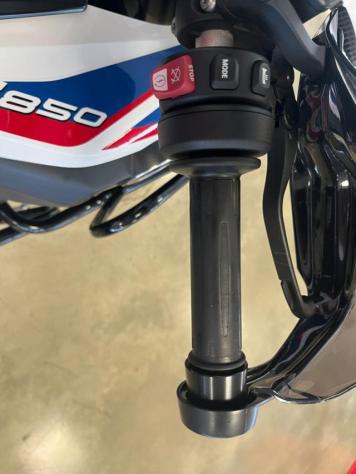 BMW F 850 GS F 850 GS rif. 24037174 - Foto 10