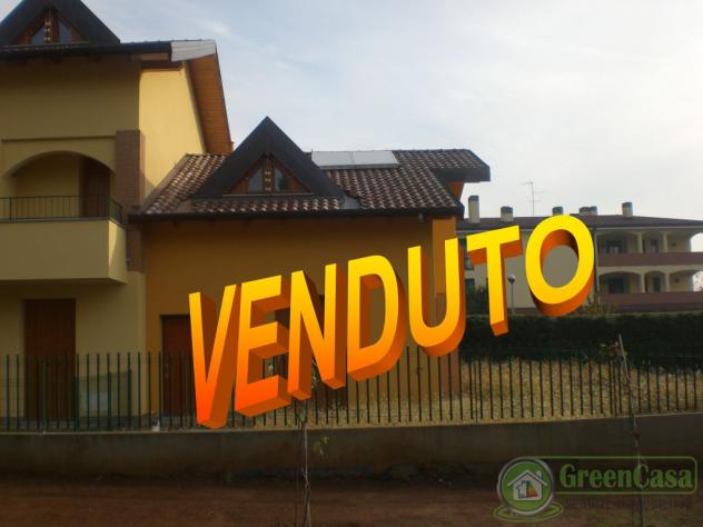 VILLA di 4 vani e di 180 mq (CAVENAGO DI BRIANZA) rif. IGC VILLA 300 CAVENAGO