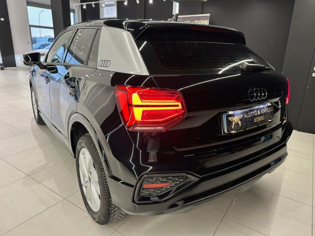 Audi Q2 2.0 116 CV S Tronic S line Matrix 2023 - Foto 8