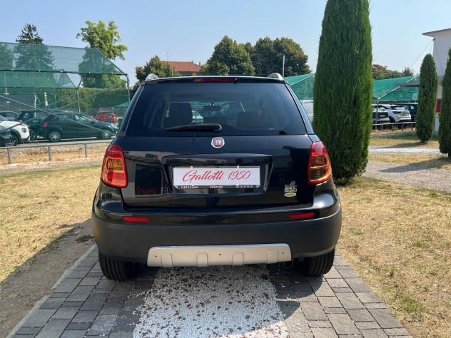 FIAT Sedici 2.0 MultiJet 16v 135cv DPF Emotion 4x4 - Foto 8