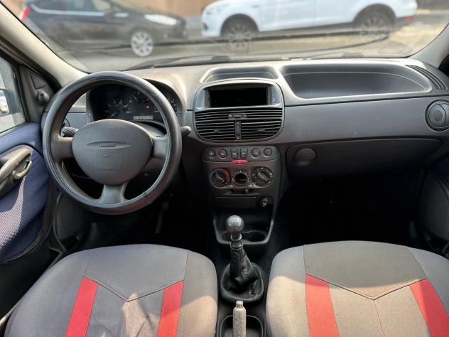 Fiat Punto 1.2i 16V cat 5 porte ELX - Foto 9