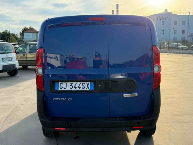 Fiat Doblo Dobl1.6 MJT 90CV S&S PC-TN Cargo Lounge - Foto 5