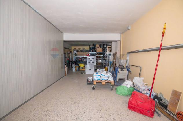 Magazzino in vendita a Caltagirone