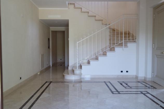 Casa semindipendente in vendita a Marina di Carrara - Carrara 150 mq Rif: 1410505