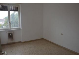 Appartamento di 80 m² con 3 locali e box auto in affitto a Gallarate