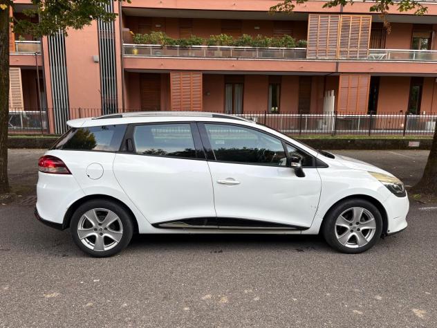 Renault Clio Sporter 1.5 dCi 8V 75CV Live - Foto 9