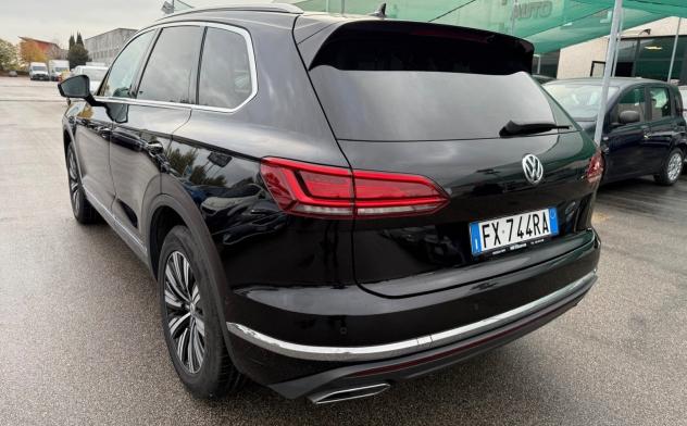 VOLKSWAGEN TOUAREG 3.0 V6 ADVANCED 231CV - FULL LED, VIRTUAL COCKPIT, PELLE - Foto 3
