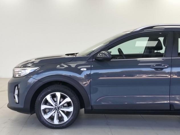 Kia Stonic 1.2 DPI Urban - Foto 9