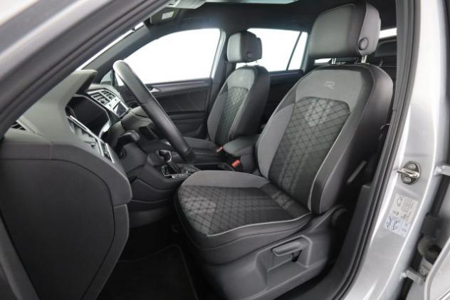 VOLKSWAGEN Tiguan Tiguan 2.0 TDI 150CV SCR DSG R-Line rif. 23913260 - Foto 2