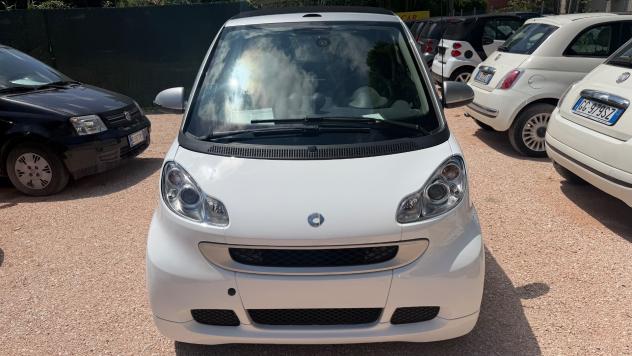 Smart ForTwo 1000 52 kW MHD cabrio passion - Foto 2