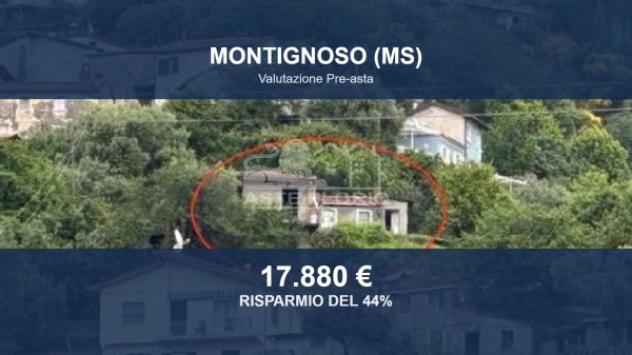 Immobile in asta di 215 m² con più di 5 locali in vendita a Montignoso