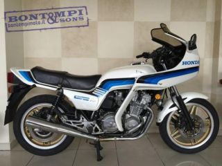 Honda CB 750 (1980 - 84) Bold'or - 1983