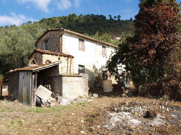 RUSTICO di 6 vani e di 200 mq (CAMAIORE - Pieve di Camaiore) rif. 187 - Foto 6