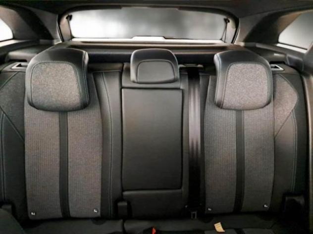 PEUGEOT 3008 BlueHDi 130 S&S EAT8 Allure Pack rif. 24066673 - Foto 9