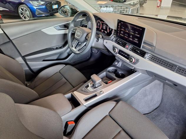 Audi A4 A4 Avant 35 2.0 tdi mhev S Line edition 163cv s-tronic - Foto 8