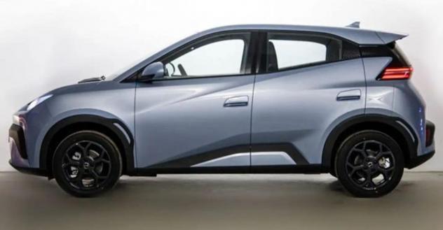 BYD DOLPHIN SURF BOOST 88cv Batteria 43.2kwh - Foto 3