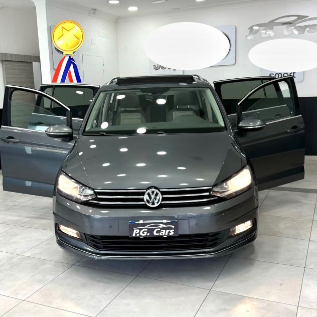 Volkswagen Touran 2.0 TDI 150 CV SCR DSG Executive BlueMotion Tech.