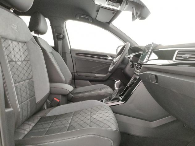 Volkswagen T-Roc Nuovo R-Line 1.0 TSI 81 kW (110 CV) Manuale - Foto 8