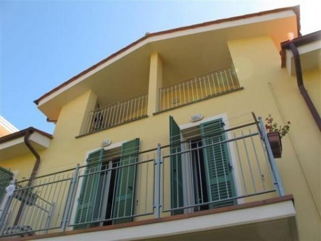 Villetta a schiera in vendita a San Pietro a Vico - Lucca 165 mq Rif: 1385902