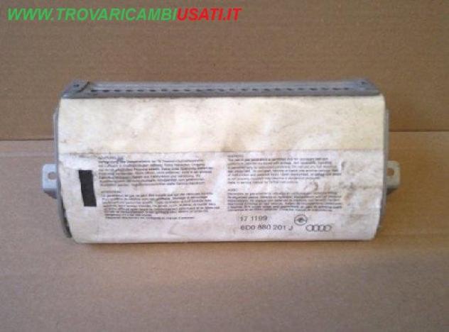 DISPOSITIVO AIR-BAG passeggero 8D0880201J  Carrozzeria  Sicurezza  Airbag  Air-bag passeggero AUDI - A4 - 01-02-1995 - 01-12-2000