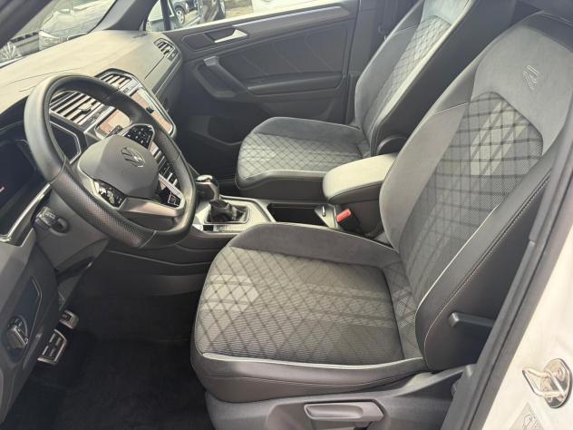 Volkswagen Tiguan 2.0 TDI 150 CV SCR DSG R-Line - Foto 7