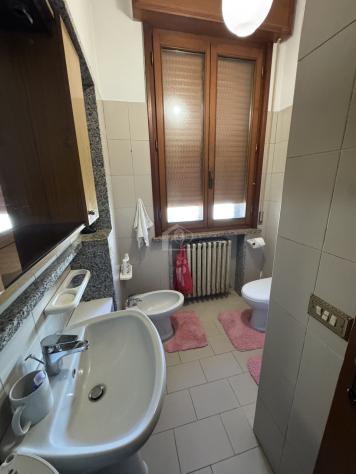 Suzzara vendesi casa indipendente 6 vani 230 Mq - Foto 7