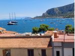 MONDELLO VICINO MARE E PIAZZA