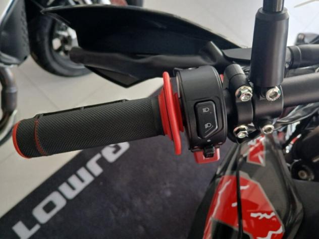 QJ Motor COV 125 X . - Foto 8