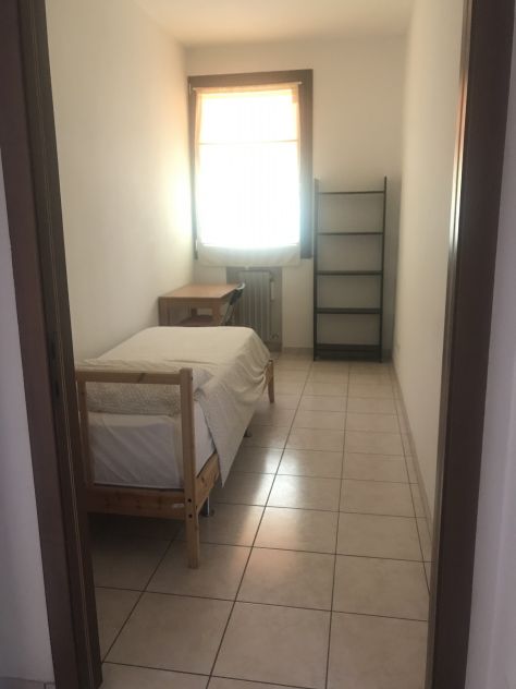 Affitto TRANSITORIO (fino a Luglio) per INSEGNANTI / LAVORATORI FUORI SEDE - Foto 2