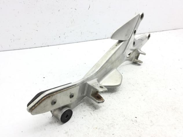 HONDA CBF N 600 STAFFA SUPPORTO PEDANE DESTRE 2005 ZDCPC38E05F - Foto 2