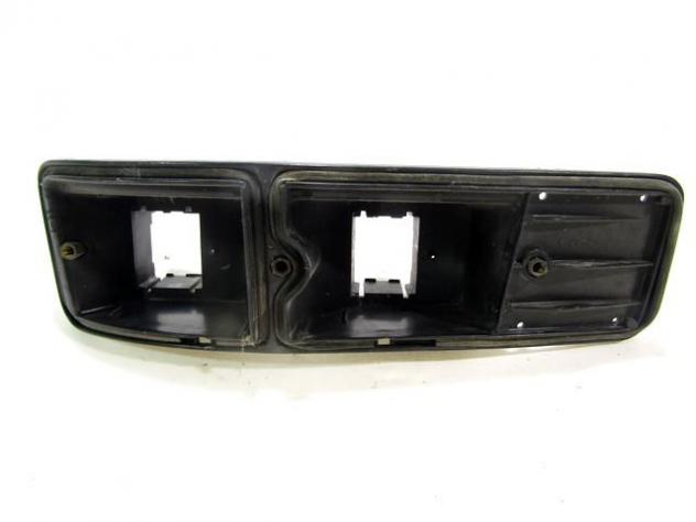 03427208 PORTALAMPADE FARO FANALE POSTERIORE SINISTRO BELLU FIAT 127 0.9 29 KW (PRIMA SERIE) RICAMBIO NUOVO