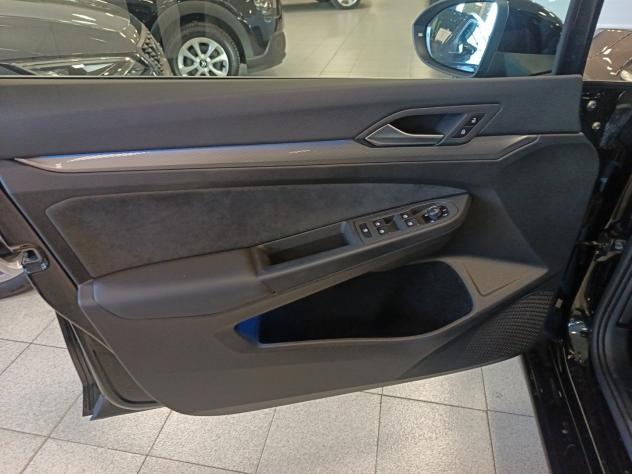 Volkswagen Golf 2.0 TDI SCR 110KW Style DSG 150cv - Foto 10