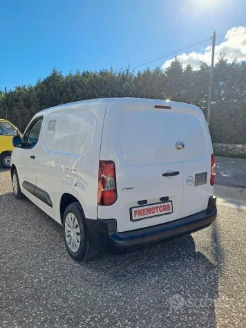Opel combo 2020 attrezzato 3 posti - Foto 5
