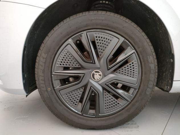 Škoda Fabia 1.0 MPI Evo 59KW 130 EDITION - Foto 6