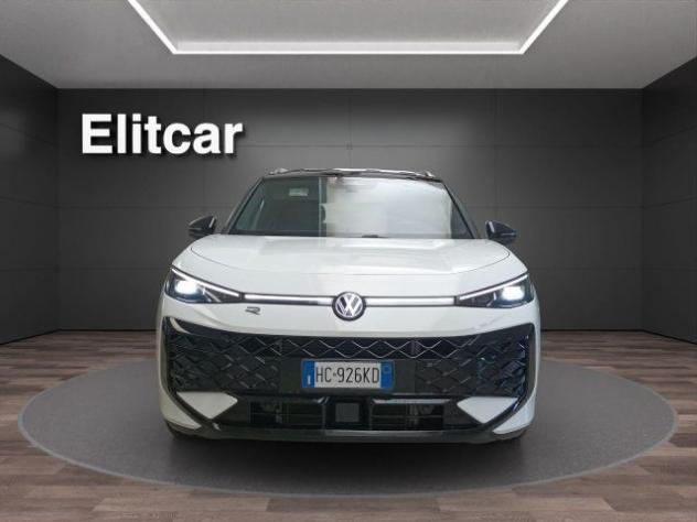 VOLKSWAGEN T-Roc 1.5 eTSI ACT 150 CV DSG R-Line rif. 24104136 - Foto 2