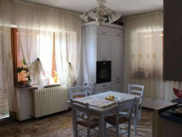 Immobile in asta di 383 m², box auto in vendita a Gualdo Cattaneo - Foto 4