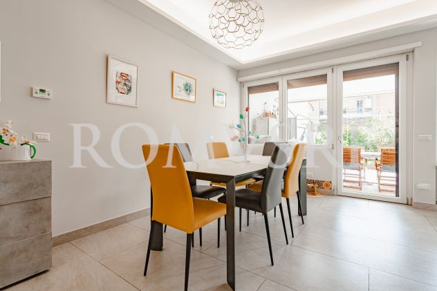 AXA CASAL PALOCCO VILLA 220 MQ FINEMENTE RISTRUTTURATA