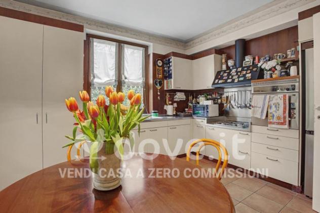 Villa di 220 m² con più di 5 locali e box auto doppio in vendita a Varese - Foto 13