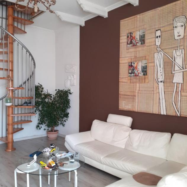 Verbania - ZONA INTRA VENDESI VILLA CON GIARDINO PRIVATO - Foto 8