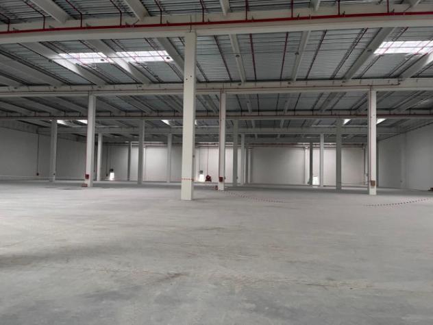 Immobile di 11000 m² con più di 5 locali in affitto a Romano di Lombardia - Foto 12