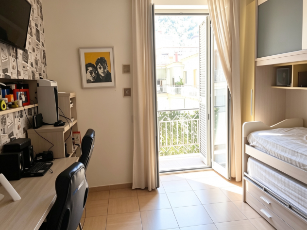 Pianura - Trilocale 105 mq - Ristrutturato - Ampie balconate - Foto 6