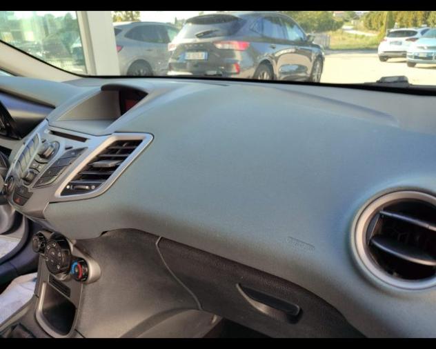 FORD Fiesta + 1.4 TDCi 68CV 3 porte rif. 24107917 - Foto 5