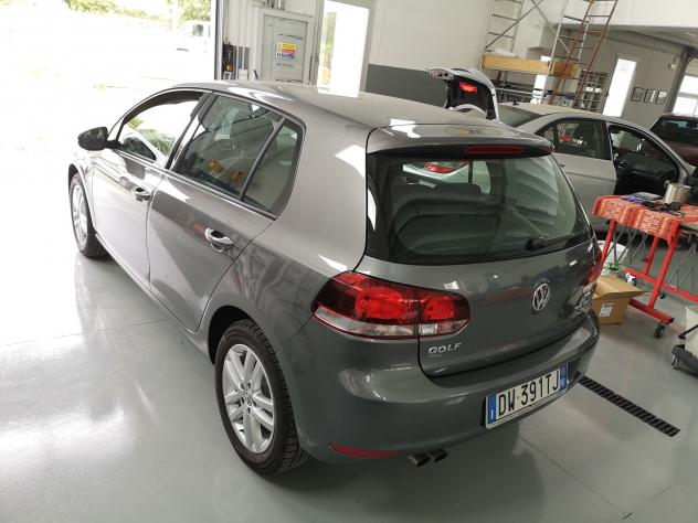 Volkswagen Golf 2.0 TDI 140CV DPF 5p. Highline - Foto 6